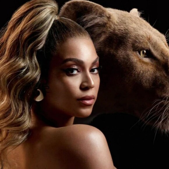 Beyoncé révèle que la bande originale du film "Le Roi Lion" est une "Lettre d'amour pour l'Afrique" lors d'une interview pour ABC. La chanteuse prête sa voix à Nala dans le nouveau Disney et chante plusieurs chansons pour la bande originale. Le 16 juillet 2019.