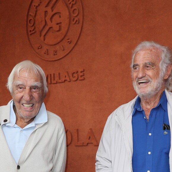 Charles Gérard et Jean-Paul Belmondo au village lors des internationaux de tennis de Roland Garros à Paris le 8 juin 2018. © Cyril Moreau / Bestimage