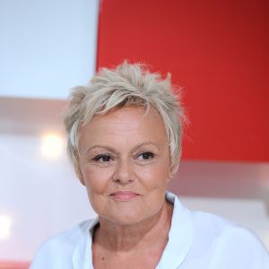 Exclusif - Muriel Robin - Enregistrement de l'émission "Vivement Dimanche" au studio Gabriel à Paris, France, le 21 août 2019 . Diffusion le 25/08/2019 sur France 2. © Guillaume Gaffiot/Bestimage