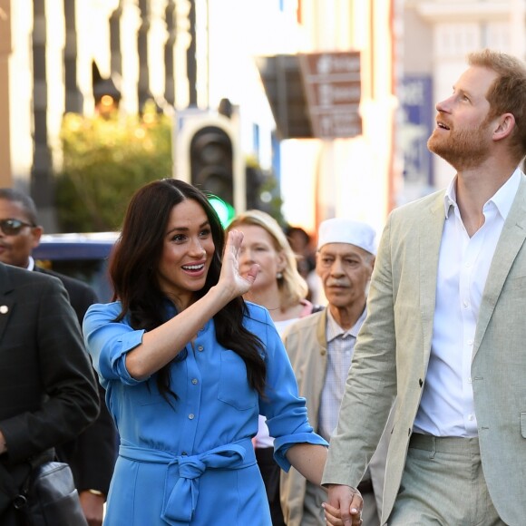 Le prince Harry, duc de Sussex, et Meghan Markle, duchesse de Sussex, en visite dans le District 6 au Cap dans le cadre de leur visite officielle en Afrique du Sud, le 23 septembre 2019.