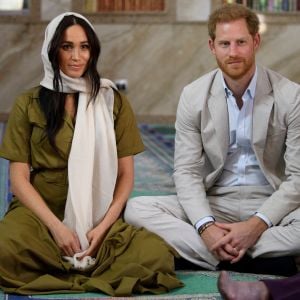 Meghan Markle, duchesse de Sussex, et le prince Harry ont visité la mosquée Auwal, la plus ancienne d'Afrique du Sud, dans le quartier de Bo-Kaap au Cap, le 24 septembre 2019 dans le cadre de leur visite officielle et de l'Heritage Day, un jour férié dans le pays.