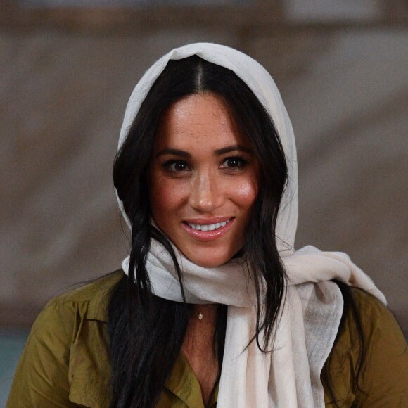 Meghan Markle, duchesse de Sussex, et le prince Harry ont visité la mosquée Auwal, la plus ancienne d'Afrique du Sud, dans le quartier de Bo-Kaap au Cap, le 24 septembre 2019 dans le cadre de leur visite officielle et de l'Heritage Day, un jour férié dans le pays.