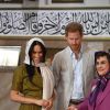 Meghan Markle, duchesse de Sussex, et le prince Harry ont visité la mosquée Auwal, la plus ancienne d'Afrique du Sud, dans le quartier de Bo-Kaap au Cap, le 24 septembre 2019 dans le cadre de leur visite officielle et de l'Heritage Day, un jour férié dans le pays.