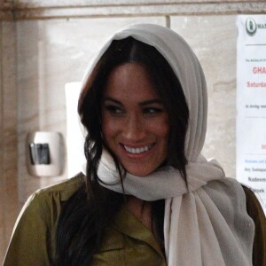 Meghan Markle, duchesse de Sussex, et le prince Harry ont visité la mosquée Auwal, la plus ancienne d'Afrique du Sud, dans le quartier de Bo-Kaap au Cap, le 24 septembre 2019 dans le cadre de leur visite officielle et de l'Heritage Day, un jour férié dans le pays.