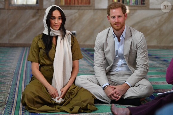 Meghan Markle, duchesse de Sussex, et le prince Harry ont visité la mosquée Auwal, la plus ancienne d'Afrique du Sud, dans le quartier de Bo-Kaap au Cap, le 24 septembre 2019 dans le cadre de leur visite officielle et de l'Heritage Day, un jour férié dans le pays.