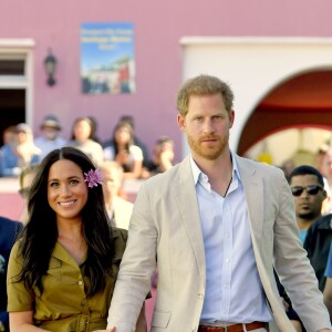 Meghan Markle, duchesse de Sussex, et le prince Harry en visite dans le quartier de Bo-Kaap au Cap, le 24 septembre 2019 dans le cadre de leur visite officielle et de l'Heritage Day, un jour férié dans le pays.