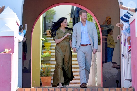 Meghan Markle, duchesse de Sussex, et le prince Harry en visite dans le quartier de Bo-Kaap au Cap, le 24 septembre 2019 dans le cadre de leur visite officielle et de l'Heritage Day, un jour férié dans le pays.