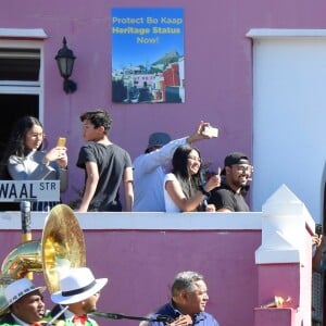 Meghan Markle, duchesse de Sussex, et le prince Harry en visite dans le quartier de Bo-Kaap au Cap, le 24 septembre 2019 dans le cadre de leur visite officielle et de l'Heritage Day, un jour férié dans le pays.