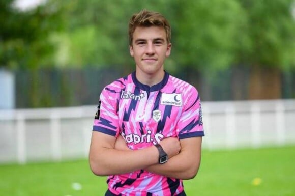 Nicolas Chauvin, joueur du Stade Français, est décédé en décembre 2018 à l'âge de 18 ans. Il avait été victime d'un plaquage lors du match Espoirs opposant Paris à Bordeaux-Bègles.