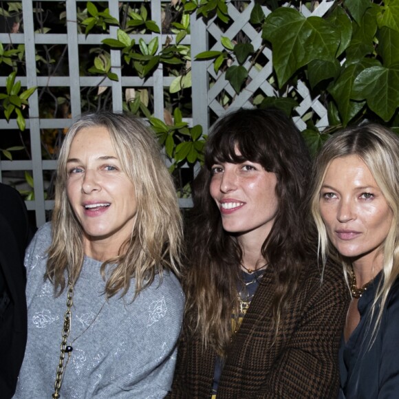 Thierry Gillier (fondateur et le PDG de la marque Zadig & Voltaire), Cécilia Bönström (directrice artistique de Zadig & Voltaire), Lou Doillon, Kate Moss et Eva Herzigova au défilé Zadig & Voltaire Collection Prêt-à-Porter Printemps/Eté 2020 lors de la Fashion Week de Paris, France, le 25 septembre 2019. © Olivier Borde/Bestimage