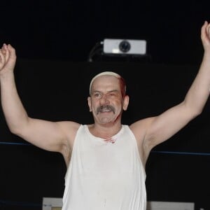 Exclusif - Philippe Torreton - Première de la pièce "Cyrano de Bergerac" au théâtre de la Porte-Saint-Martin à Paris le 2 février 2016. © Coadic Guirec/Bestimage