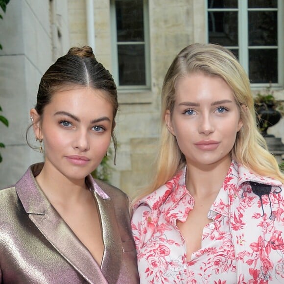 Thylane Blondeau et Lottie Moss assistent au défilé Paul & Joe "Collection Prêt-à-Porter Printemps/Eté 2020" lors de la Fashion Week de Paris (PFW), le 29 septembre 2019. © Veeren Ramsamy - Christophe Clovis / Bestimage