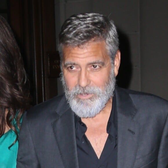 George Clooney et sa femme Amal Alamuddin Clooney à la sortie de la soirée caritative International Law benefit à The Frick Collection à New York, le 1er octobre 2019