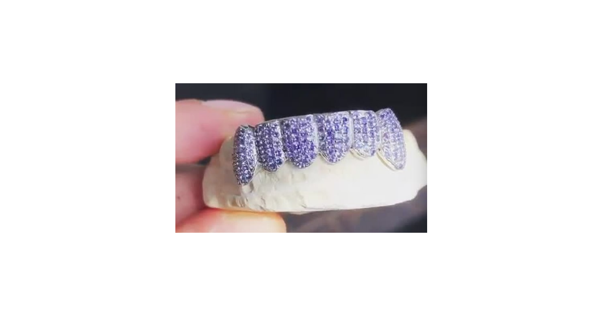 Justin Bieber dévoile son nouveau grillz sur Instagram Septembre 2019