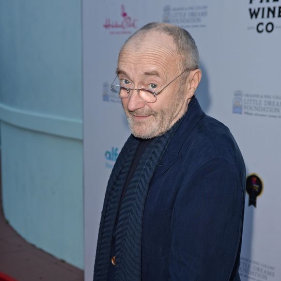 Phil Collins au photocall de la soirée de gala "Dreaming on the Beach" à Miami, le 15 novembre 2018.