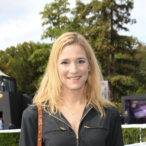 Natacha Régnier - People au Qatar Prix de l'Arc de Triomphe sur l'hippodrome de Longchamp à Paris le 6 octobre 2019. © Coadic Guirac.Bestimage