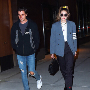 Gigi Hadid est allée diner avec Antoni Porowski (Queer Eye) au restaurant Bond St Japanese à New York, le 7 octobre 2019.