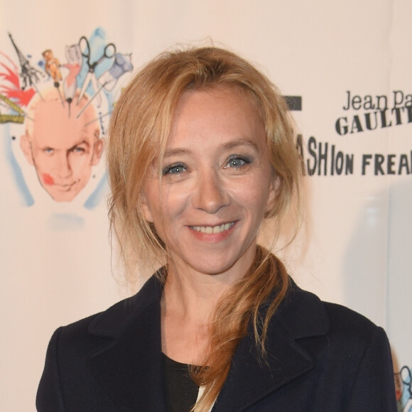 Sylvie Testud à la générale de la comédie musicale de Jean-Paul Gaultier "Fashion Freak Show" au théâtre des Folies Bergère à Paris le 28 septembre 2018. © Coadic Guirec/Bestimage