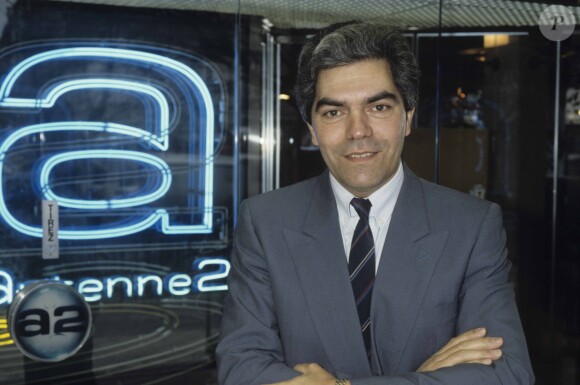 En France, à Paris, portrait de Bernard Pradinaud dans les locaux d'Antenne2. Janvier 1986 © Jean Lenoir via Bestimage