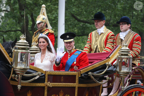 Le prince William et Kate Middleton lors de leur mariage à Londres en 2011.