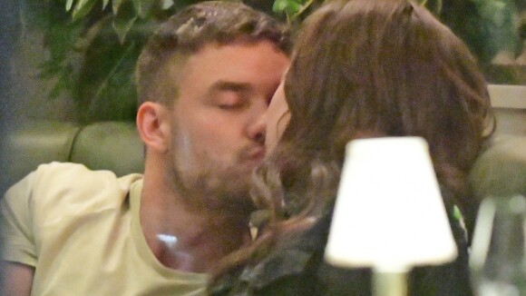 Liam Payne : Soirée romantique et baisers à sa chérie Maya Henry