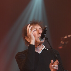 Alain Souchon - Les célébrités participent au concert caritatif des Coccinelles au Casino de Paris dans le cadre de la soirée " Ose " pour lutter contre la Neurofibromatose. L'objectif de cette soirée, mettre en lumière l'association Neurofibromatoses et Recklinghausen (A.N.R.) pour faire avancer la connaissance sur la maladie. L'association compte 1 200 adhérents en France et organise chaque année des événements sportifs et culturels. A Paris le 3 novembre 2018 © Guirec Coadic/Bestimage