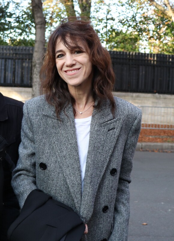 Charlotte Gainsbourg - Arrivées des people pour l'enregistrement de l'émission "Vivement dimanche" à Paris le 2 octobre 2019.