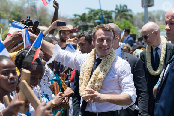 Emmanuel Macron, président de la République - Le président de la République française en visite à Mamoudzou, la capitale de Mayotte le 22 octobre 2019. © Jacques Witt / Pool / Bestimage