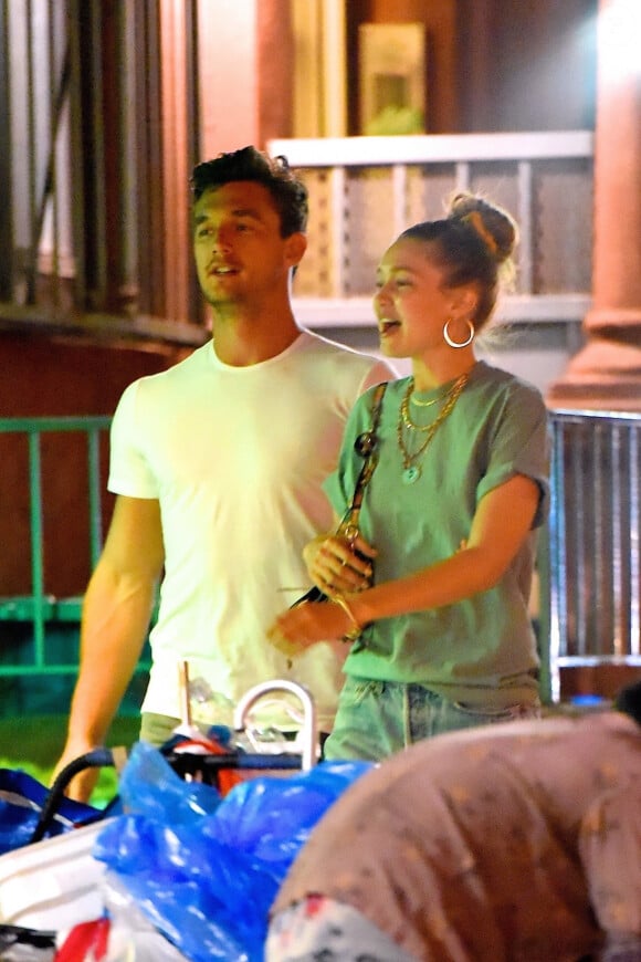 Exclusif - Gigi Hadid et son supposé nouveau compagnon Tyler Cameron sont allés dîner dans le restaurant de J. Theroux, Le Turtle à New York, le 14 août 2019.