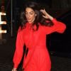 Exclusif - Amal Alamuddin Clooney trébuche et perd sa chaussure dans les rues de New York, le 30 octobre 2019