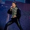 Bruce Dickinson d'Iron Maiden lors du concert du groupe de heavy metal au Hellfest en France le 24 juin 2018
