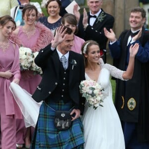 Andy Murray et Kim Sears lors de leur mariage à la Dunblane Cathedral le 11 avril 2015