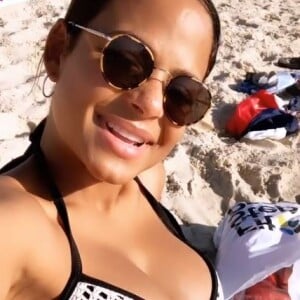 Christina Milian, enceinte de M. Pokora, en bikini à Tel Aviv, en Israël, le 4 novembre 2019.