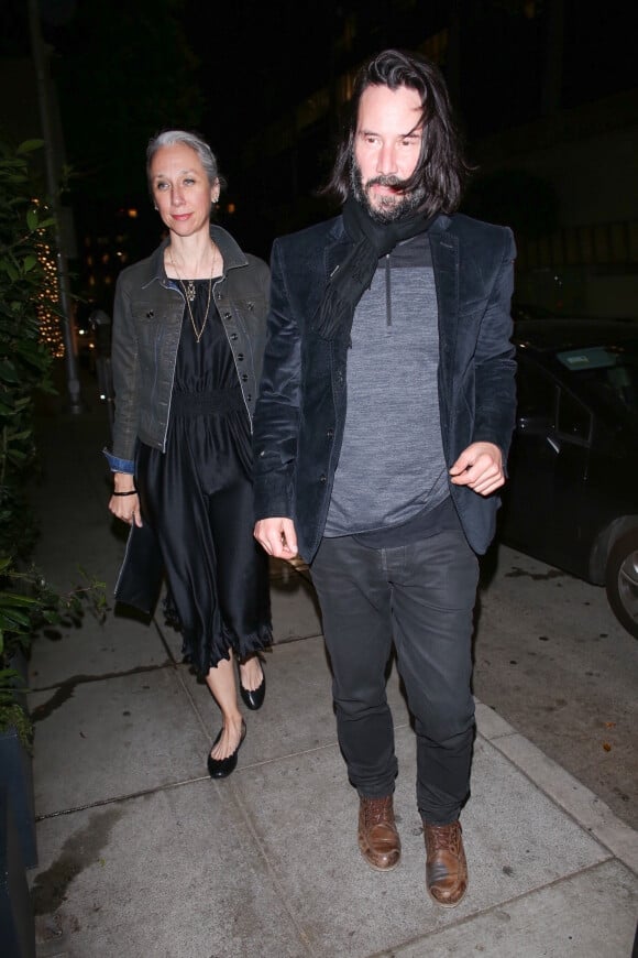 Keanu Reeves est allé dîner avec Alexandra Grant dans un restaurant à Los Angeles, le 21 juin 2019.