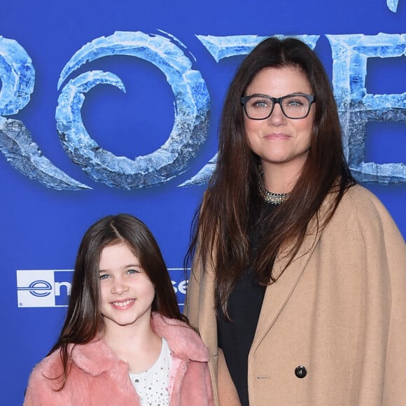 Tiffani Thiessen et sa fille Harper Renn Smith - Les célébrités lors de l'avant-première du film "La Reine des Neiges 2" à Los Angeles, le 7 novembre 2019. © O'Connor/AFF-USA.com