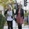 Laeticia Hallyday fait du shopping avec ses filles Jade et Joy et sa mère Françoise Thibaut à Los Angeles le 9 novembre 2019.