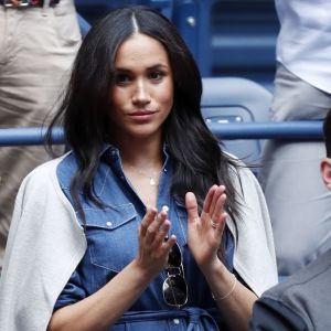 Meghan Markle, duchesse de Sussex, au côté de Anna Wintour, Venus Williams, Patrick Mouratoglou et Alexis Ohanian (le mari de S. Williams) dans les tribunes de la finale femme du tournoi de l'US Open 2019 opposant Serena Williams à Bianca Andreescu (3-6 / 5-7) au Billie Jean King National Tennis Center à New York, le 7 septembre 2019.