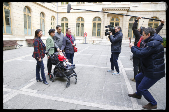Exclusif - Rachida Dati et Jeanne d'Hauteserre (Maire du 8ème arrondissement de Paris) - Déplacement de Rachida Dati sur des thématiques liées à l'Enfance et à la Famille à Paris à l'Espace Beaujon à Paris, le 8 novembre 2019. © Alain Guizard/Bestimage