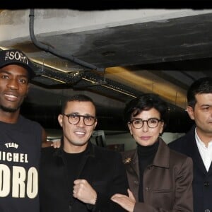 Exclusif - Abdoulaye Fadiga, Michel Soro, Brahim Assloum, Rachida Dati, Gérard Loureiro, Ali Oubaali. Rachida Dati se rend au Champion Spirit Rive Gauche pour l' entrainement de Michel Soro, détenteur de la ceinture de champion du monde des Super Welters, à 48H de son combat face à Cédric Vitu. Paris, le 13 novembre 2019. © Alain Guizard/Bestimage13/11/2019 - Paris