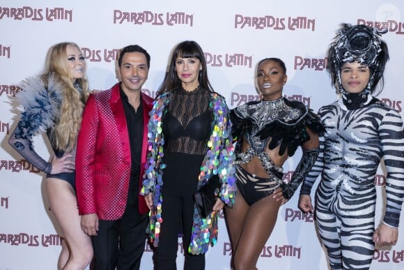 Kamel Ouali et Mathilda May (habillée en Racha et Louboutin) - Photocall de la générale "L'Oiseau Paradis" au Paradis Latin à Paris le 6 juin 2019. © Olivier Borde/Bestimage