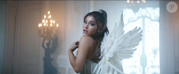 Ariana Grande dans le clip de "Don't Call Me Angel", bande originale du film "Charlie's Angels", le 13 septembre 2019.