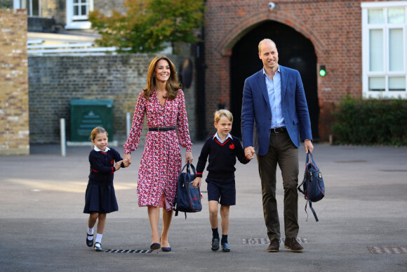 Le prince William, duc de Cambridge, et Catherine (Kate) Middleton, duchesse de Cambridge, accompagnent le prince George et la princesse Charlotte pour leur rentrée scolaire à l'école Thomas's Battersea à Londres, Royaume Uni, le 5 septembre 2019.