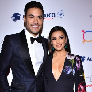 Carlos Rivera et Eva Longoria à la 5e soirée caritative Global Gift Gala à l'hôtel St Regis à Mexico, le 19 novembre 2019.