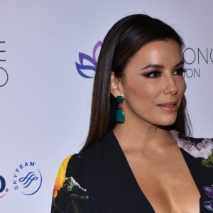 Eva Longoria assiste à la 5e soirée caritative Global Gift Gala, à l'hôtel St Regis à Mexico, le 19 novembre 2019.