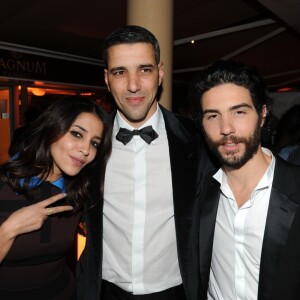 Exclusif - Leila Bekhti pose avec son mari Tahar Rahim accompagne de son frere Ahmed - Exclusif - Prix special -Soiree Magnum pour le film "Le passe" lors du 66eme festival de Cannes le 17 mai 2013.  Exclusive - For Germany call for price - Magnum party for the movie "Le passe" during the 66th Cannes film festival on May 17, 2013.17/05/2013 - Cannes