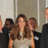 Le prince William et la duchesse de Cambridge, Kate Catherine Middleton (robe Jenny Packham) partent du gala de la fondation "Tusk" a Londres, le 12 septembre 2013.
