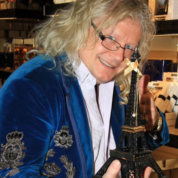 Exclusif - Pierre-Jean Chalençon - Soirée des 25 ans des trophées de la nuit au Lido à Paris le 25 novembre 2019. © Philippe Baldini/Bestimage