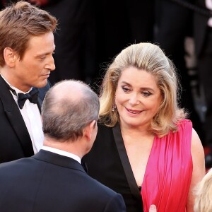 Benoît Magimel, Catherine Deneuve - Montée des marches du film "La Tête Haute" pour l'ouverture du 68 ème Festival du film de Cannes – Cannes le 13 mai 2015