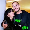 M. Pokora avec Jenifer dans les coulisses de son concert à l'AccorHotels Arena, à Paris, le 26 novembre 2019.