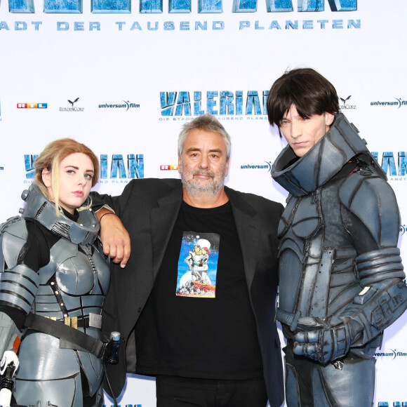 Luc Besson à la première de "Valérian et la Cité des milles planètes" à Berlin, le 19 juillet 2017.